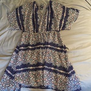 Maurice’s blue floral dress size LARGE